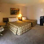 Boulder Lodge