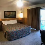 Boulder Lodge